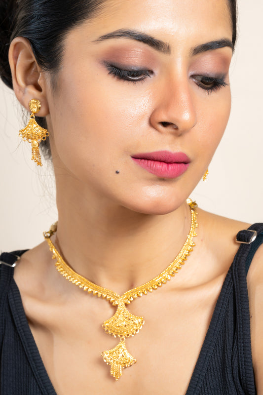 Gold Plated Sleek Necklace set with Matching Stud Earring