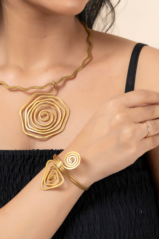 Handmade Dokra Brass Golden Tribal Designer Adjustable Bracelet